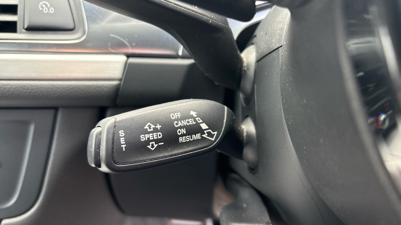 Audi A6 2.0 TDI Ultra S Line 5dr S Tronic Diesel Estate